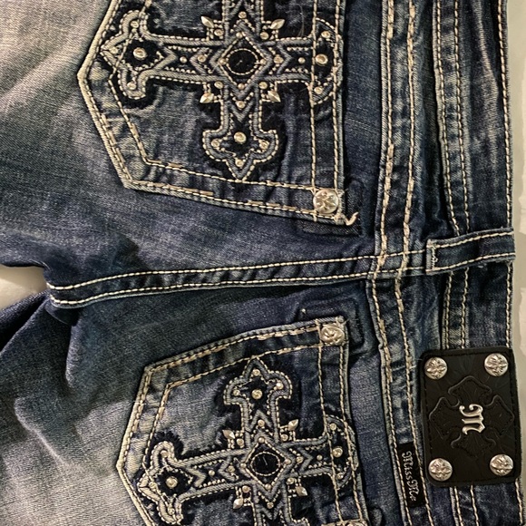 Miss Me Jean - Picture 2 of 3